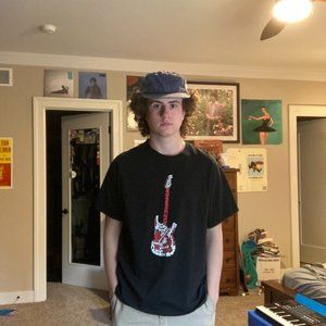 Vintage 102.9 WMGK Classic Rock Radio Tee